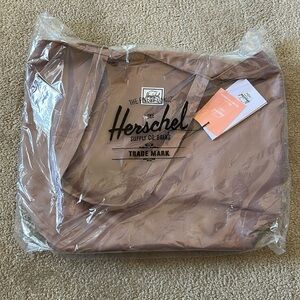 Herschel Supply Co. Brand Mica Tote NWT Fab Fit Fun